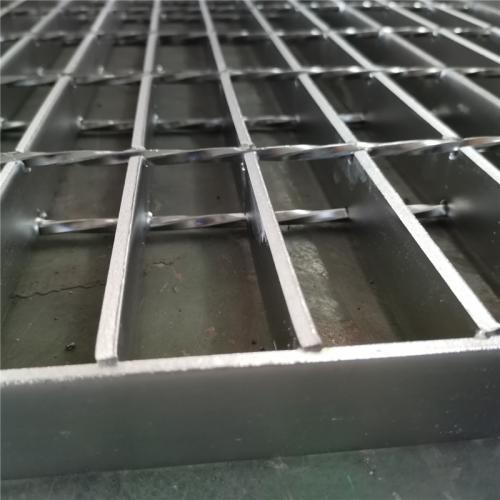 停車場不銹鋼鋼格板