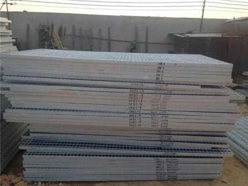 鍍鋅平臺格柵板