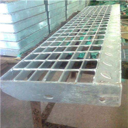 鋼梯踏步板型號