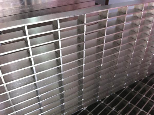 不銹鋼鋼格板格柵板