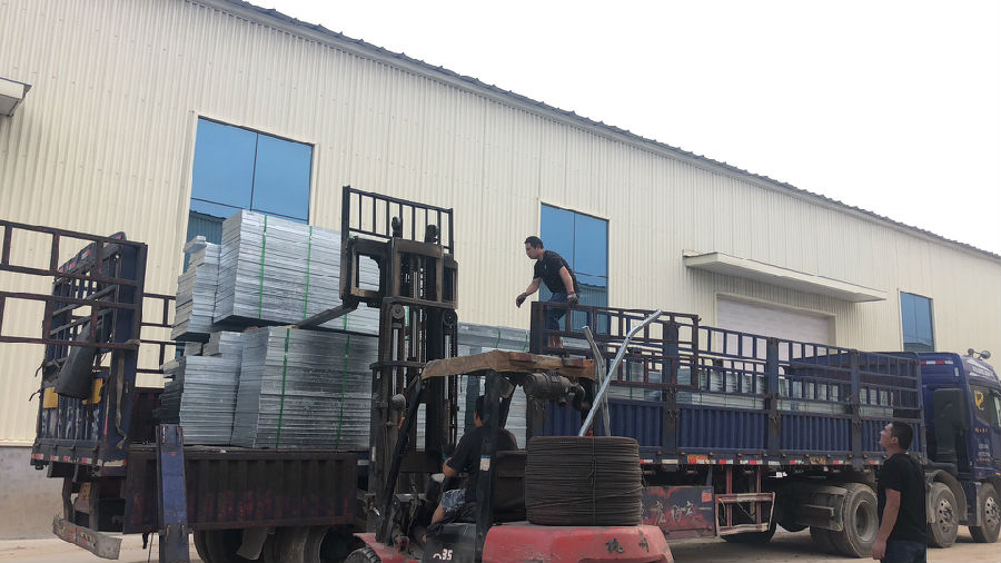 熱鍍鋅鋼格柵板