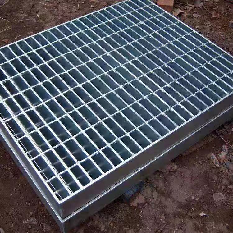 熱浸鍍鋅鋼<a href='http://www.xh-th.cn'>格柵板</a>