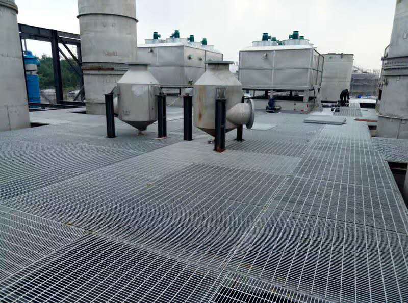 熱鍍鋅<a href='http://www.xh-th.cn'>鋼格柵板</a> 熱鍍鋅鋼<a href='http://www.xh-th.cn'>格柵板</a>